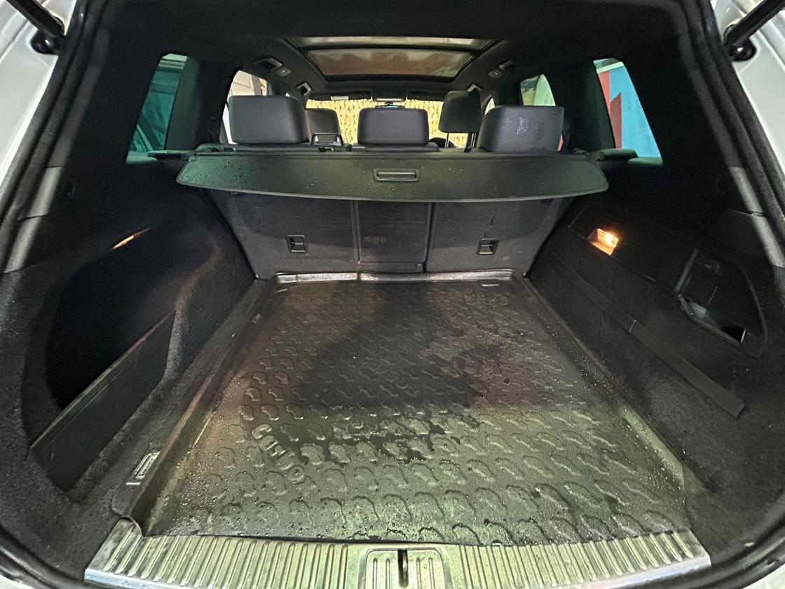 2015 Volkswagen Touareg – Model: Touareg V6 R-Line TDI BlueMotion Technology Auto – HG65FWO