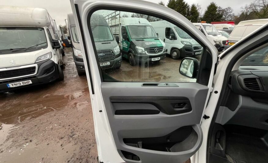 2020 VAUXHALL VIVARO 2900 DYNAMIC S/S