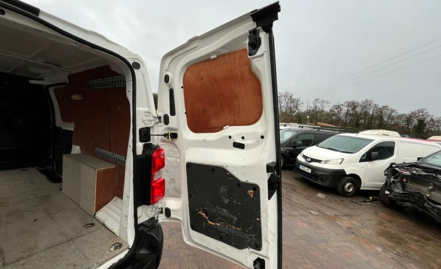 2020 VAUXHALL VIVARO 2900 DYNAMIC S/S