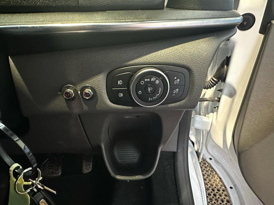 2022 Ford Tourneo Custom Tourneo Custom 320 Titanium EcoBlue Auto – SA72CYH