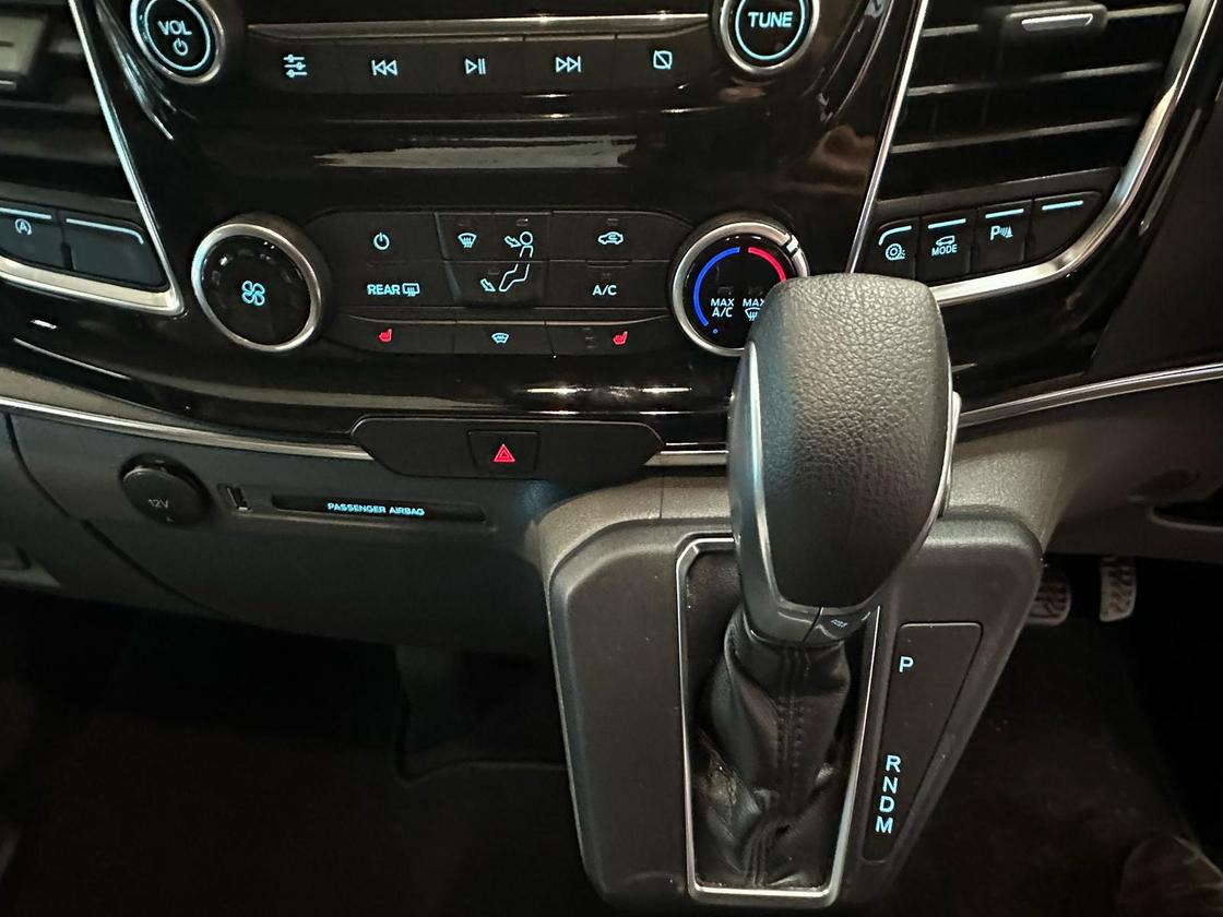 2022 Ford Tourneo Custom Tourneo Custom 320 Titanium EcoBlue Auto – SA72CYH