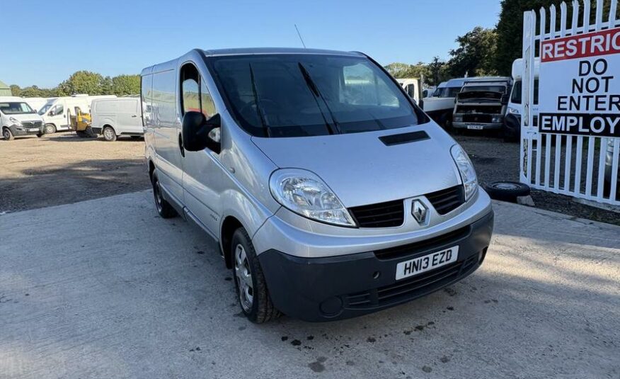 2013 Renault Trafic Trafic SL29 DCI – HN13EZD