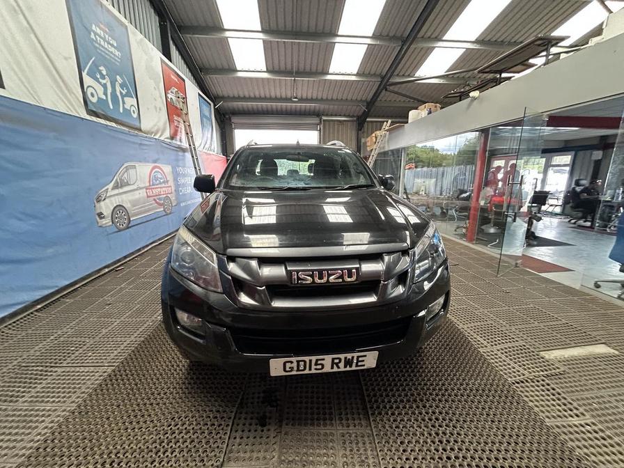 2015 Isuzu D-Max D-Max Blade Double Cab Twin T TD – GD15RWE