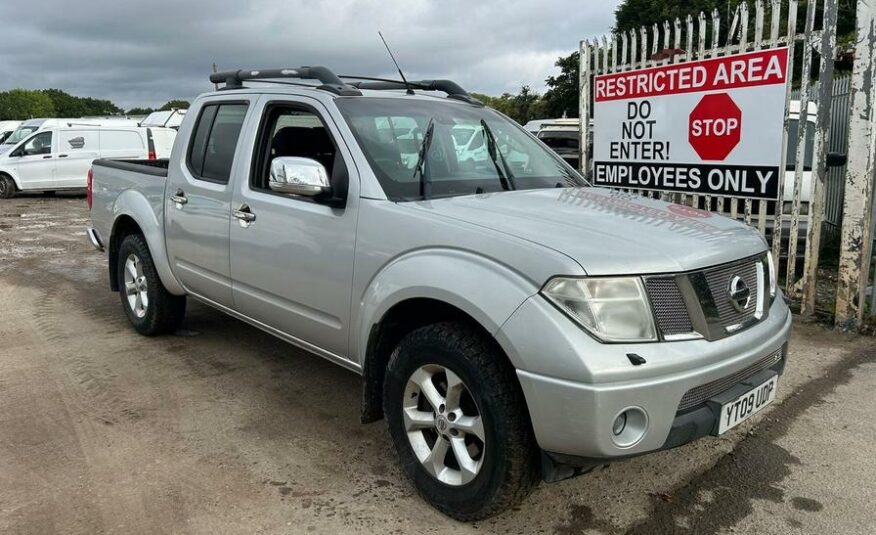 2009 Nissan Navara Navara Aventura Double Cab dCi Auto – YT09UDP