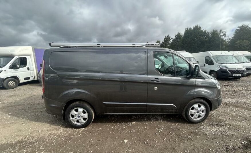 2017 Ford Transit Custom Transit Custom 270 Limited Auto – RA17CUV