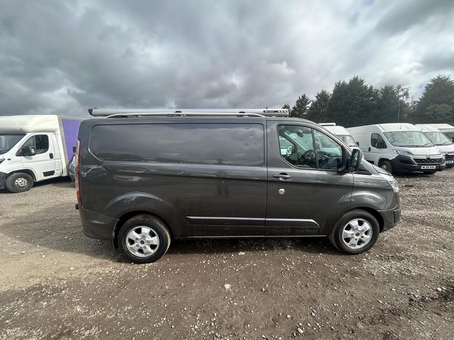 2017 Ford Transit Custom Transit Custom 270 Limited Auto – RA17CUV