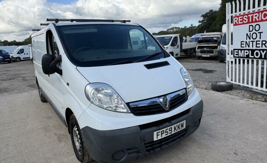 2010 Vauxhall Vivaro Vivaro  2900 CDTI LWB – FP59KKM