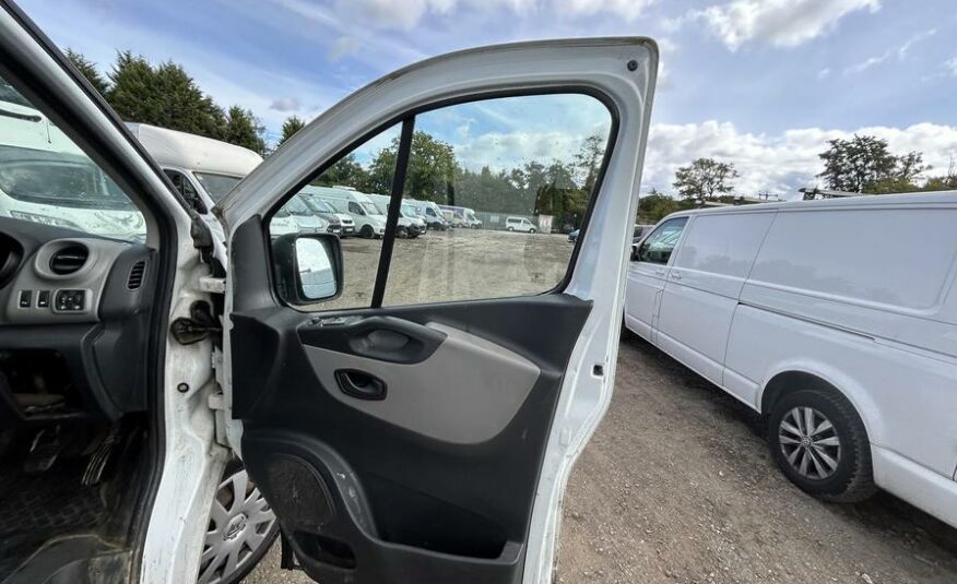 2015 Renault Trafic Trafic SL27 Business+ dCi – EA15BVT