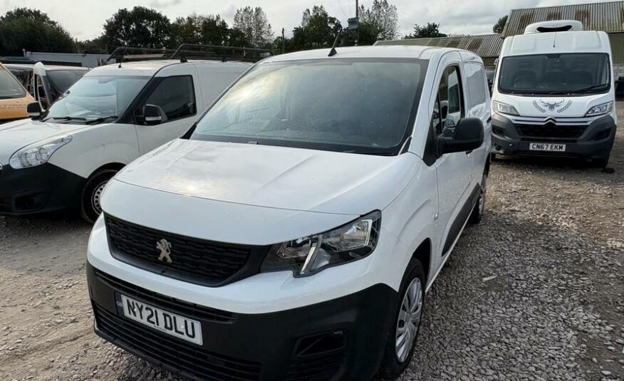 2021 Peugeot Partner Partner Professional L1 Blue HDi – NY21DLU