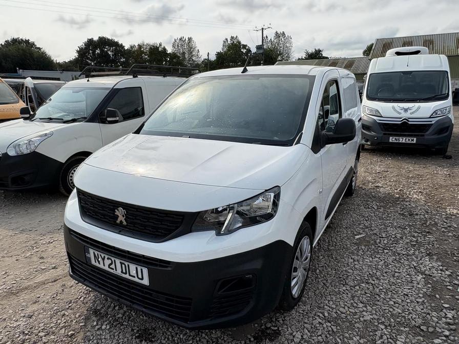 2021 Peugeot Partner Partner Professional L1 Blue HDi – NY21DLU