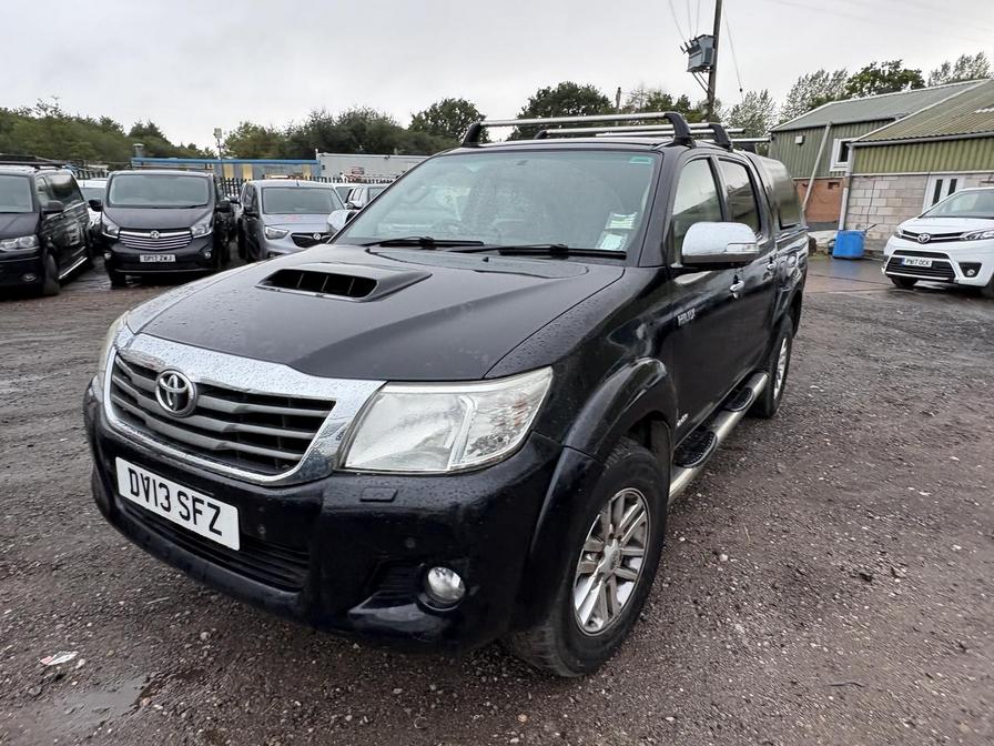 2013 Toyota Hilux HI-Luxury Invincible D-4D 4×4 Double Cab Auto – DV13SFZ