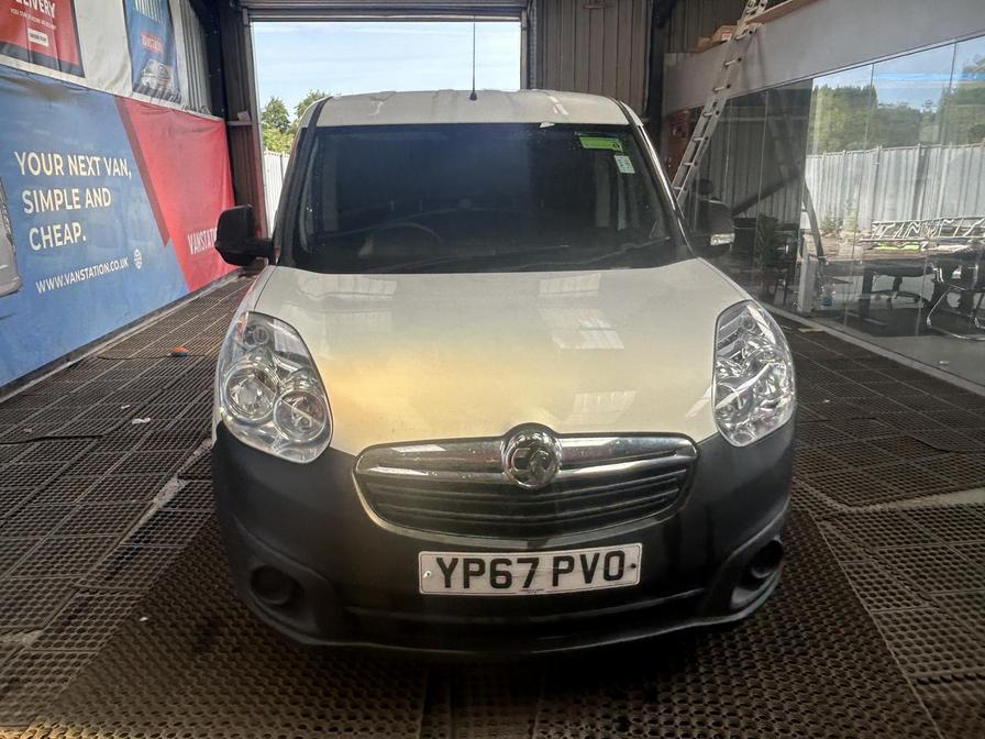 2017 Vauxhall Combo Combo 2000 CDTi – YP67PVO