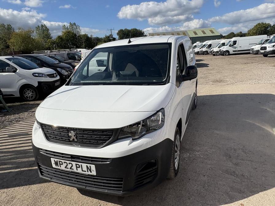 2022 Peugeot Partner Partner Professional Premium Blue HDi – WP22PLN