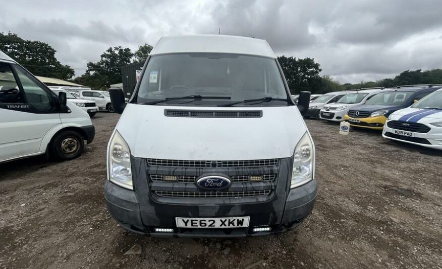 2013 Ford Transit Transit 125 T330 AWD – YE62XKW