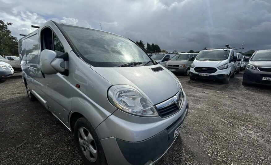 2012 Vauxhall Vivaro Vivaro 2900 Sportive CDTi LWB – DG62MTZ