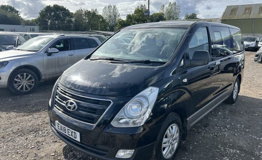 2018 Hyundai i800 i800 SE CRDi Auto – EA18EXD