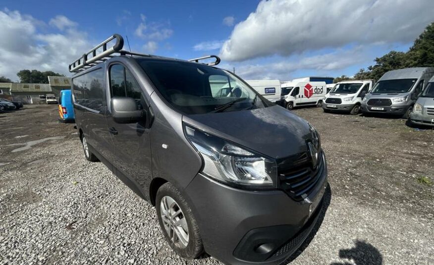 2017 Renault Trafic Trafic LL29 Sport Nav dCi – HT17GSY
