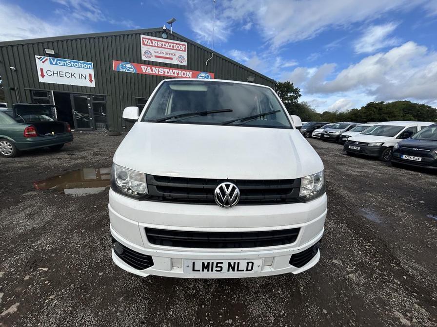 2015 Volkswagen Transporter Transporter T30 Highline 140 TDI SWB Auto – LM15NLD