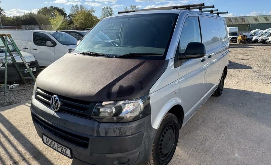2011 Volkswagen Transporter Transporter T28 102 TDI SWB – AU61PBZ