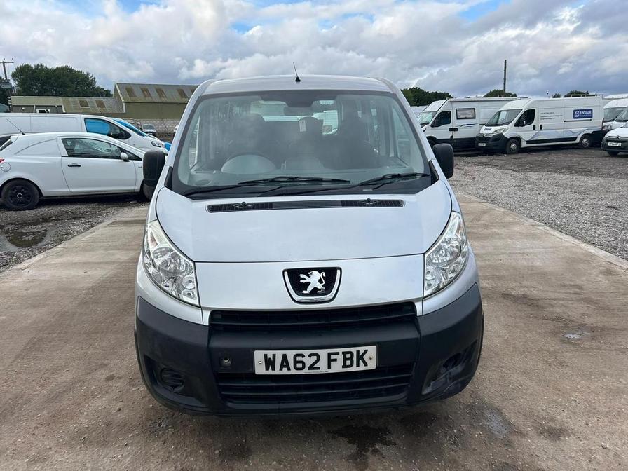 2012 Peugeot Expert Tepee Expert Tepee Comfort HDI – WA62FBK