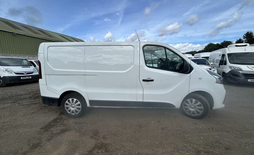 2015 Renault Trafic Trafic SL27 Business+ dCi – EA15BVT