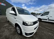 2015 Volkswagen Transporter Transporter T30 Highline 140 TDI SWB Auto – LM15NLD