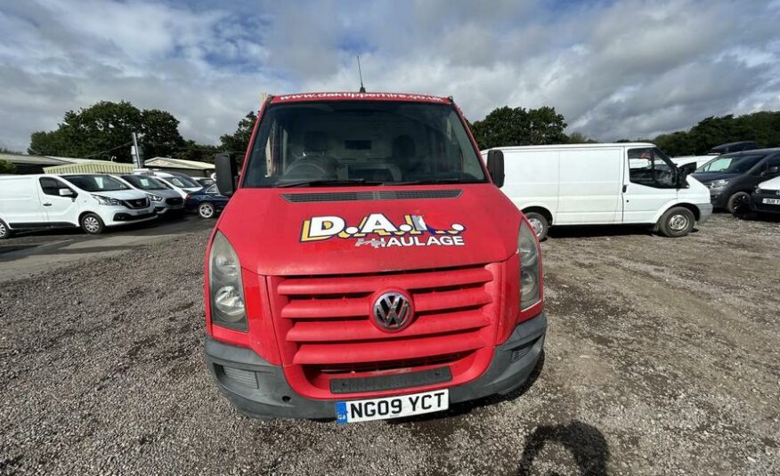 2009 Volkswagen Crafter Crafter CR35 109 MWB Semi-Auto – NG09YCT/DR06DAK