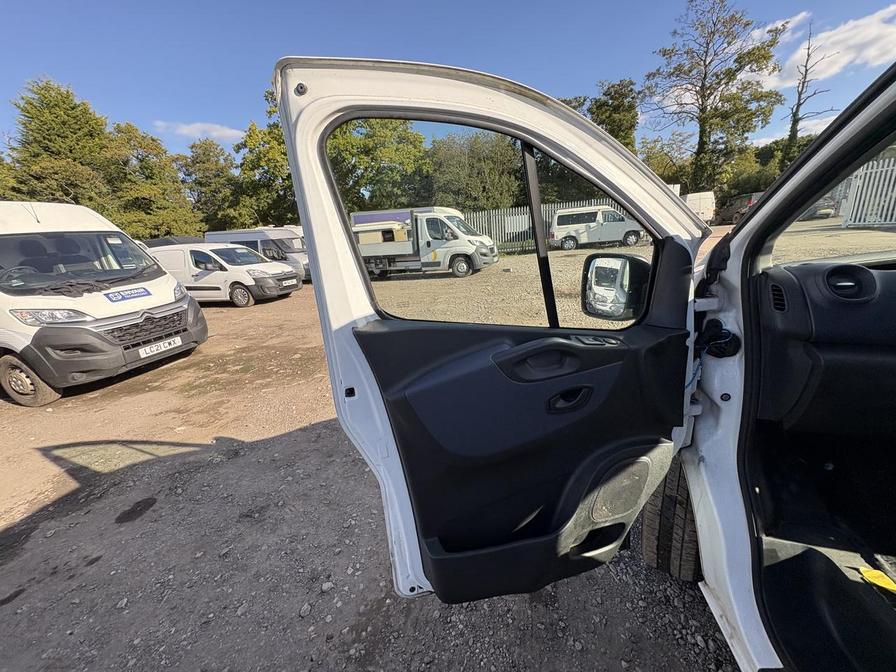 2016 Vauxhall Vivaro Vivaro 2700 CDTI – KS66HBO