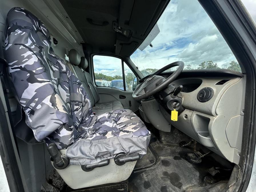 2008 Vauxhall Vivaro 2700 Sportive – LF58NYH