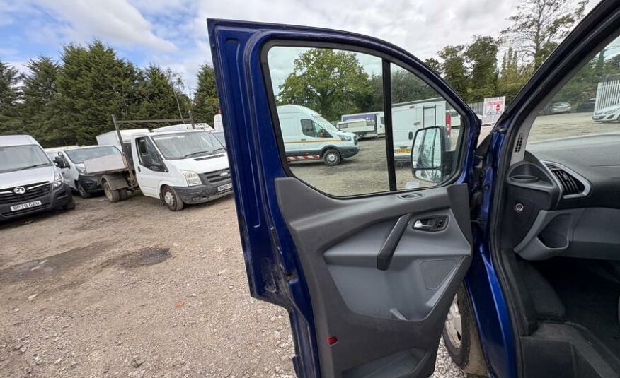 2016 Ford Transit Custom Transit Custom 270 Limited E-Tech – LM16FNT