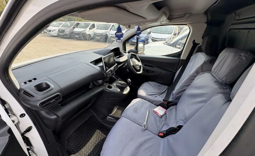 2021 Peugeot Partner Partner Professional L1 Blue HDi – NY21DLU