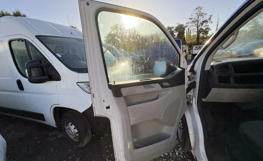 2019 Volkswagen Transporter Transporter T28 Highline TDI BlueMotion Technology – DE19VRY
