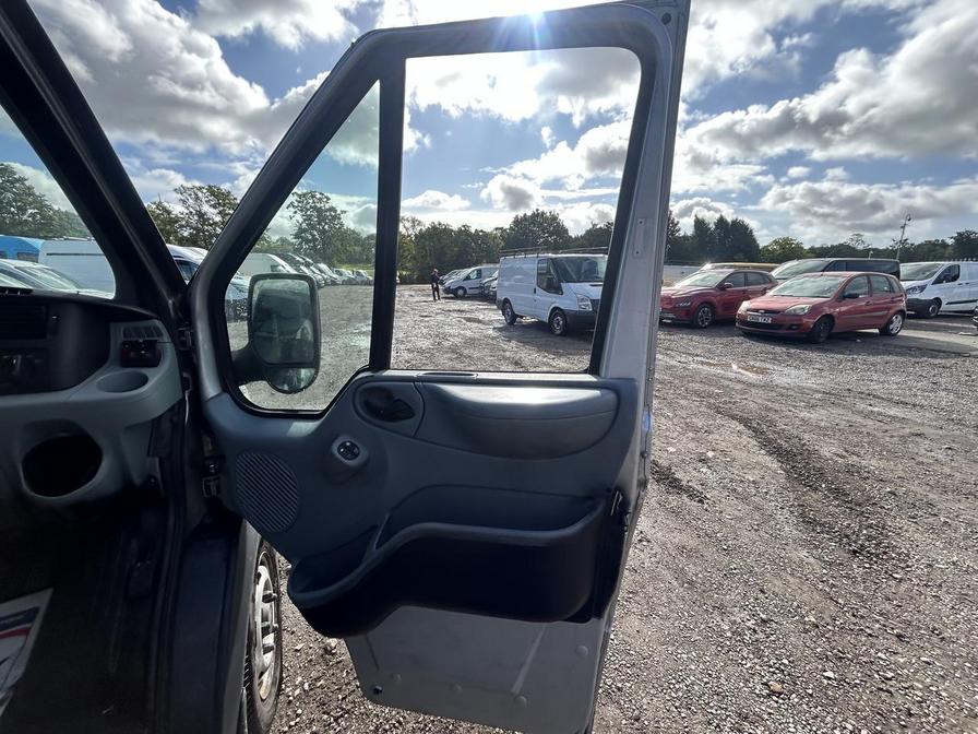 2011 Ford Transit Transit 85 T280 SWB FWD – ML61BMY