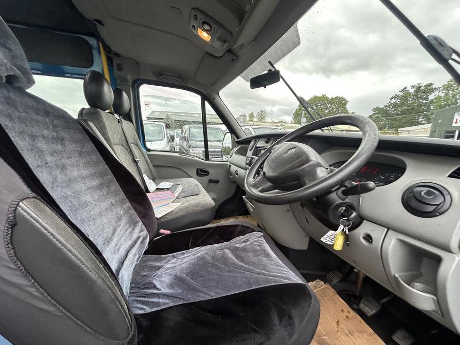 2006 Renault Master Master LM35 dCi 100 LWB – BX06VHU