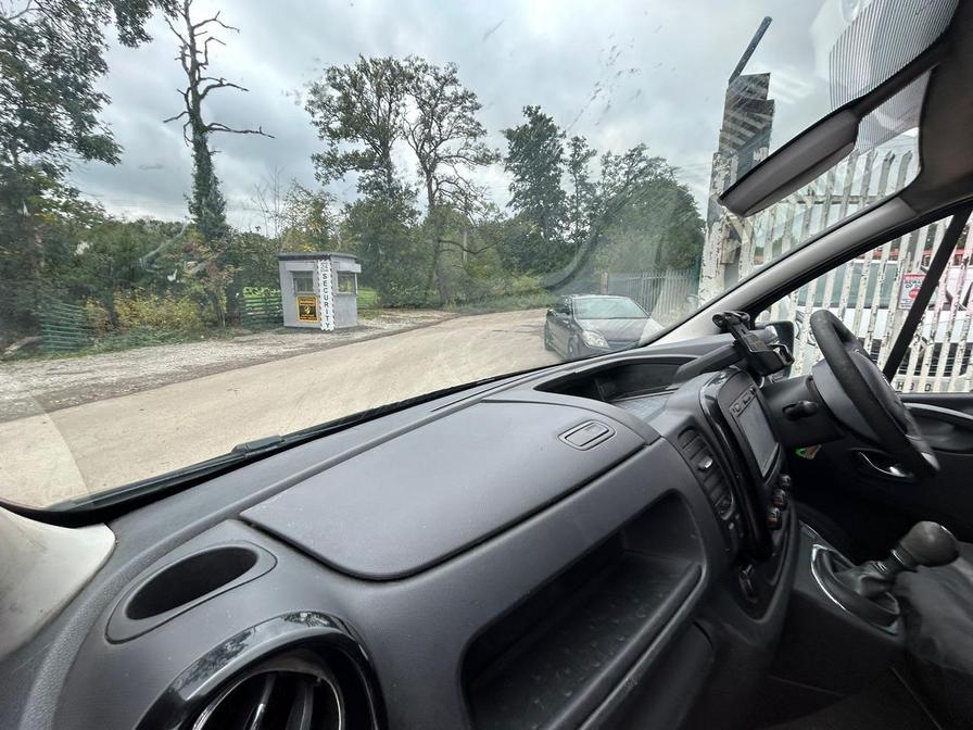 2017 Vauxhall Vivaro Vivaro 2700 LE Nav CDTi BT S/S – WU67GZF