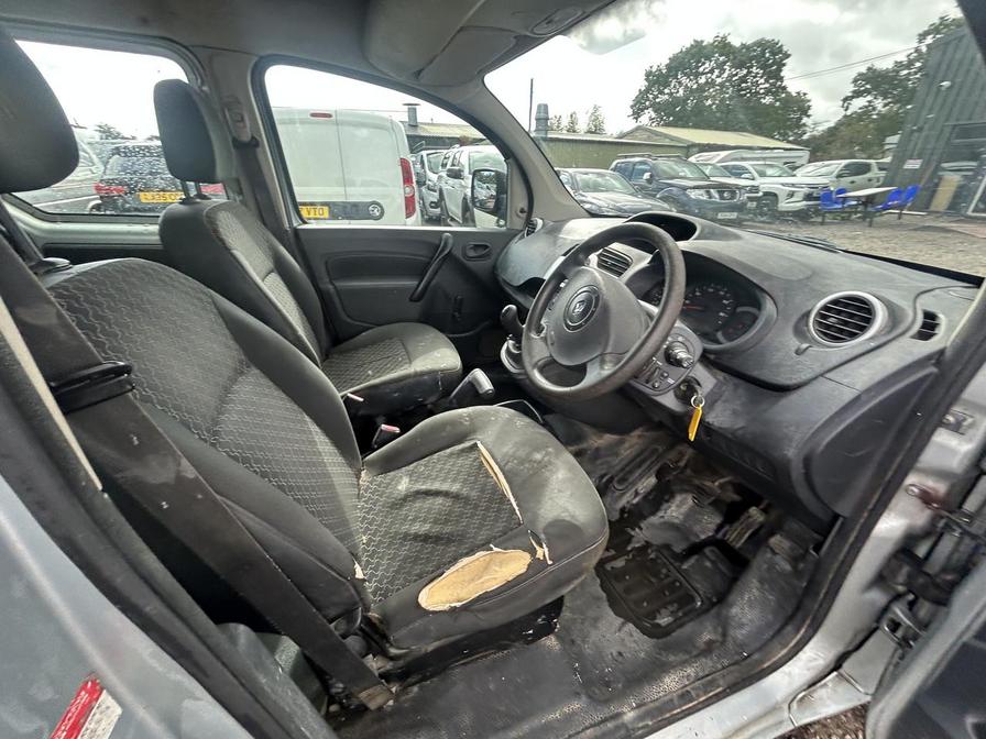 2011 Renault Kangoo Maxi Kangoo Maxi LL dCi 85 – LV61AHE