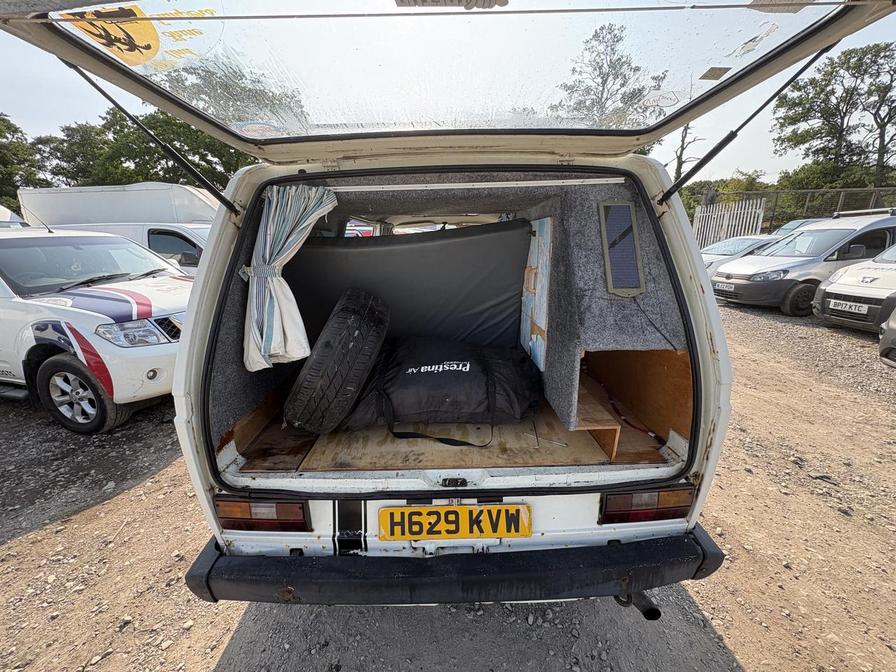 1990 Volkswagen Transporter Transporter TD 5 Diesel – H629KVW
