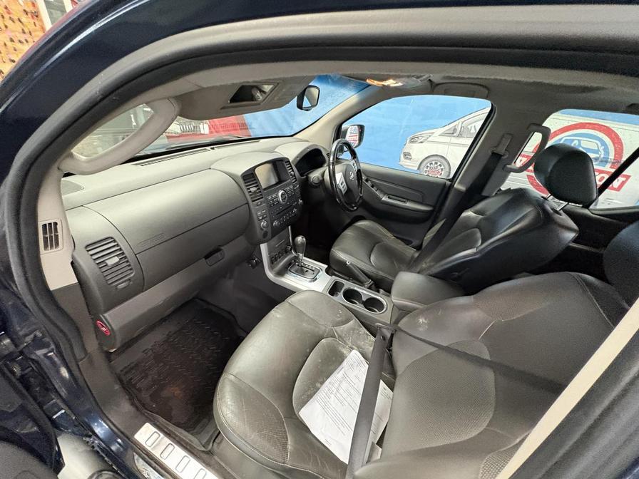 2014 Nissan Navara Navara Outlaw dCi Auto – DS64OYX