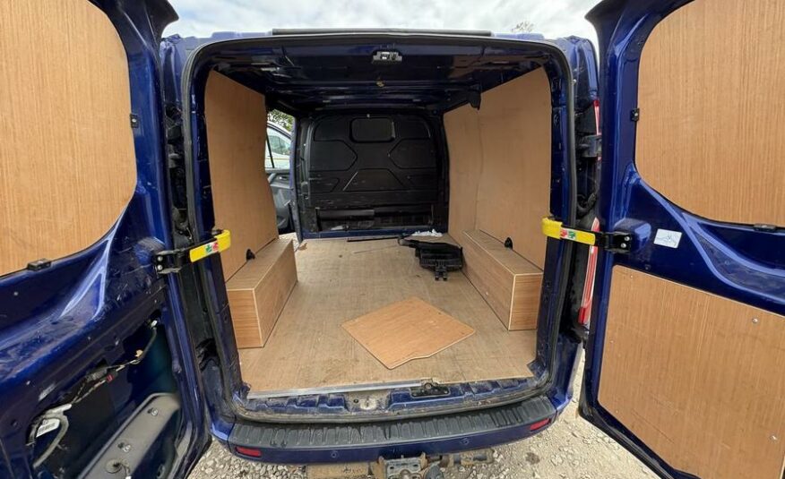 2016 Ford Transit Custom Transit Custom 270 Limited E-Tech – LM16FNT