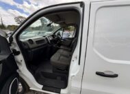 2017 Renault Trafic Trafic LL29 Sport Nav Energy dCi – FE67GYT