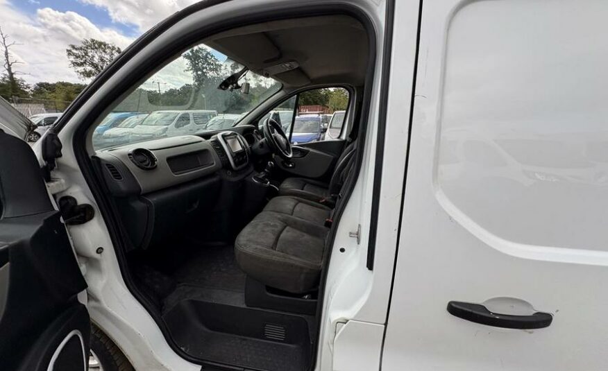 2017 Renault Trafic Trafic LL29 Sport Nav Energy dCi – FE67GYT
