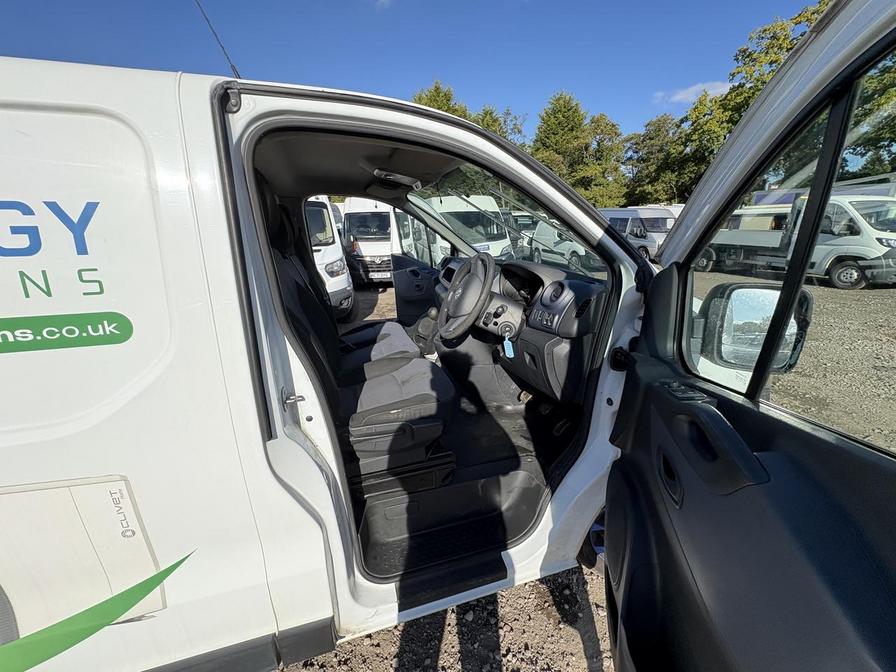 2016 Vauxhall Vivaro Vivaro 2700 CDTI – KS66HBO