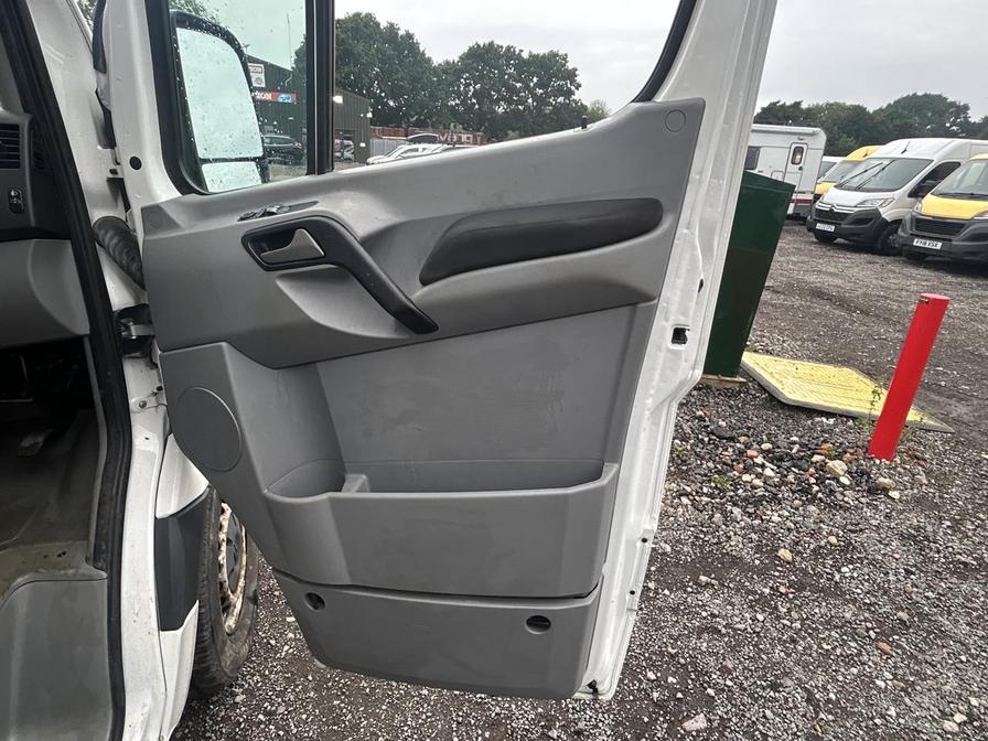 2017 Volkswagen Crafter Crafter CR35 TDI BlueMotion Technology – ML17KTV