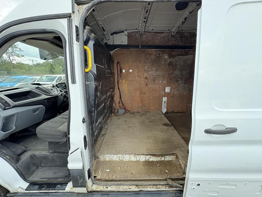 2015 Ford Transit Transit 350 – VN15XCZ
