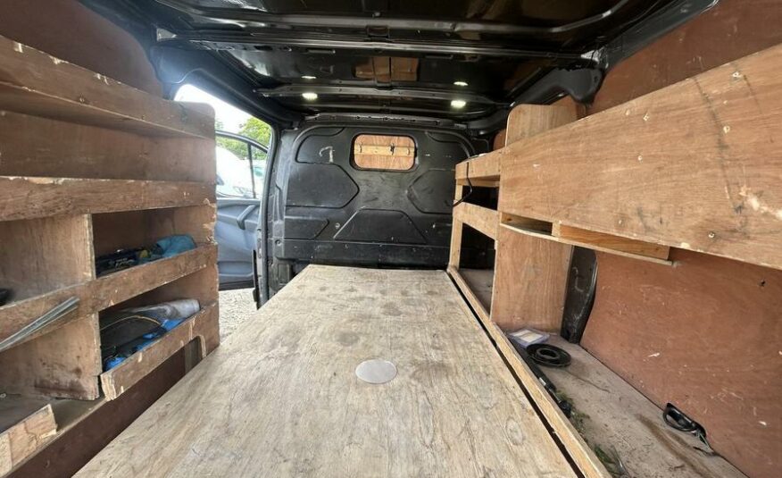 2017 Ford Transit Custom Transit Custom 270 Limited Auto – RA17CUV