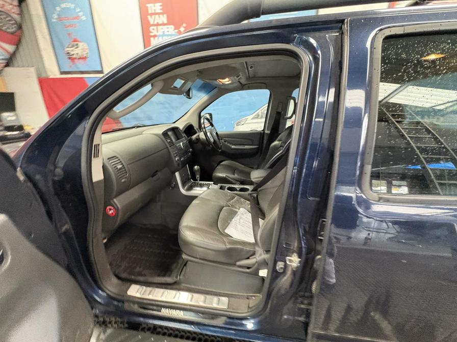 2014 Nissan Navara Navara Outlaw dCi Auto – DS64OYX