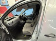 2017 Peugeot Partner Partner Professional L1 Blue HDi – EK17YCO