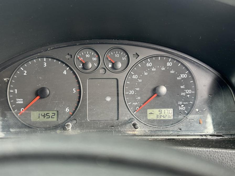 2009 Volkswagen Transporter Transporter T28 102 TDI SWB – VO09SZR