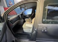 2012 Hyundai i800 i800 Style CRDi Auto – EJ12LVE