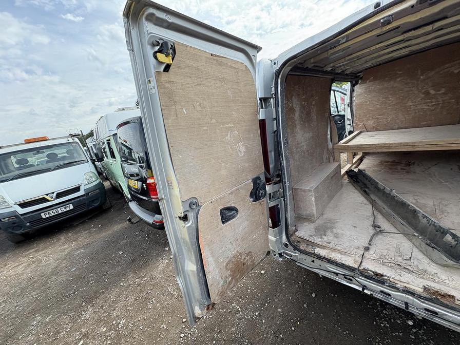 2015 Vauxhall Vivaro Vivaro 2900 Sportive CDTi – DV65MLO